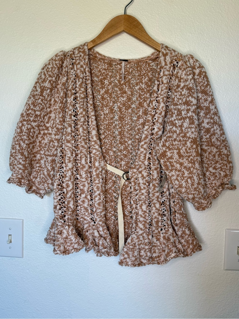 NWT Free People Yesterday Cardi Sweater Toast/White Chunky Knit Tie Front Size M